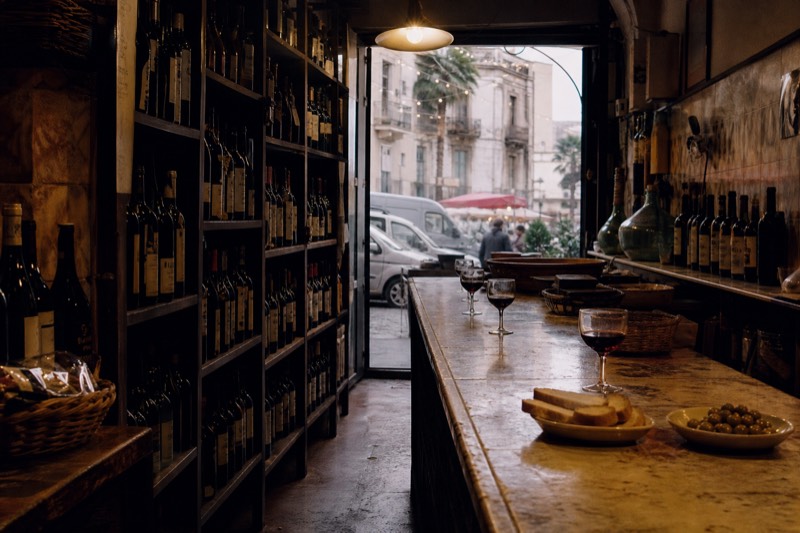 5 Wines With Snacks
